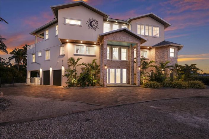 Image No.3-Propriété de 4 chambres à vendre à Anna Maria