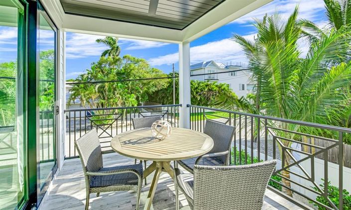 Image No.22-7 Bed Property for sale