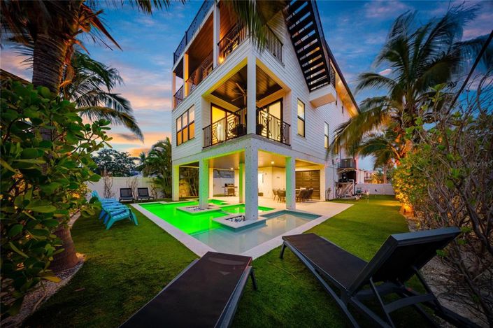 Image No.3-7 Bed Property for sale