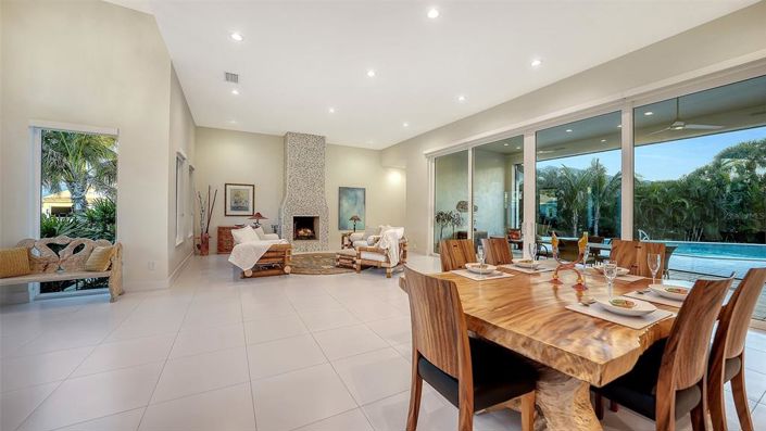 Image No.5-3 Bed Property for sale