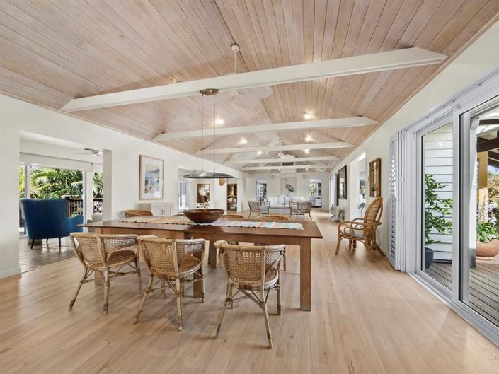 Image No.14-3 Bed Property for sale