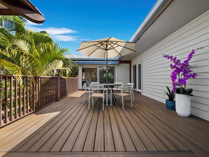 Image No.26-3 Bed Property for sale