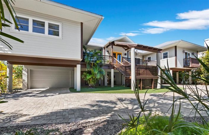 Image No.5-3 Bed Property for sale