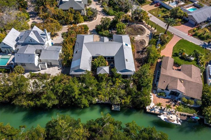 Image No.60-3 Bed Property for sale