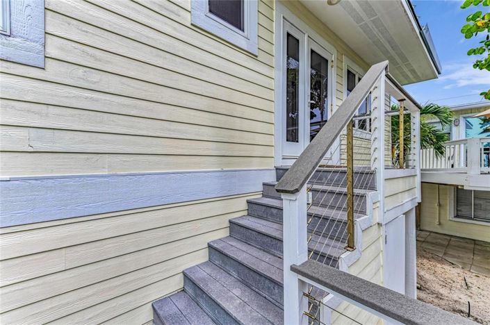 Image No.29-8 Bed Property for sale