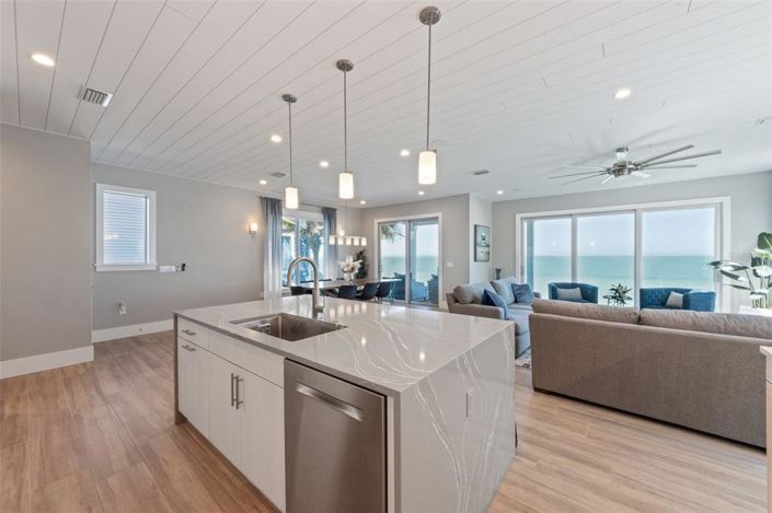 Image No.18-4 Bed Property for sale