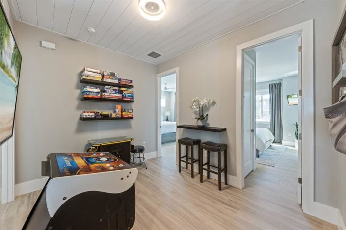 Image No.19-4 Bed Property for sale