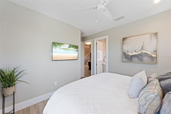 Image No.23-4 Bed Property for sale