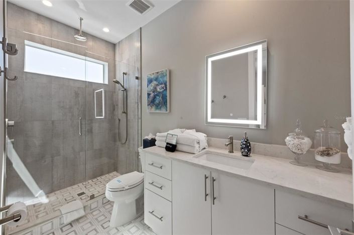 Image No.26-4 Bed Property for sale