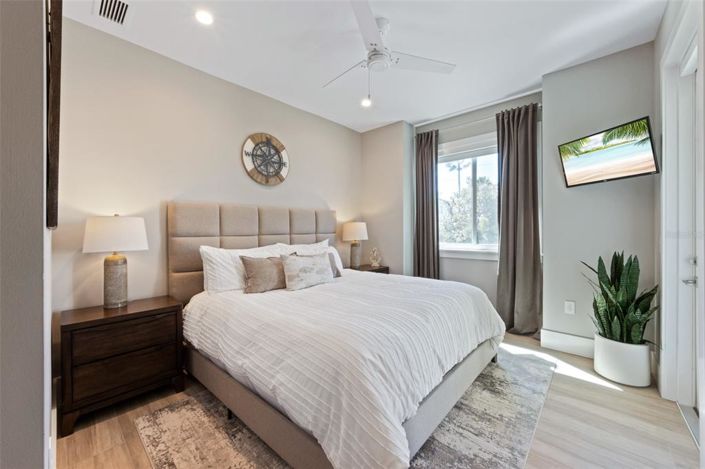 Image No.27-4 Bed Property for sale