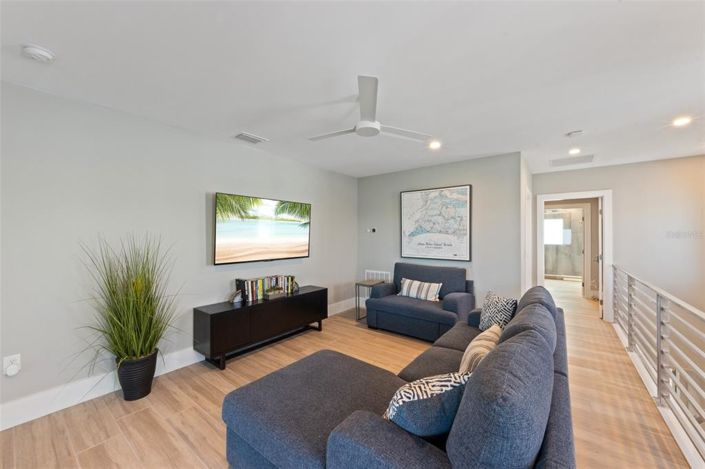 Image No.30-4 Bed Property for sale