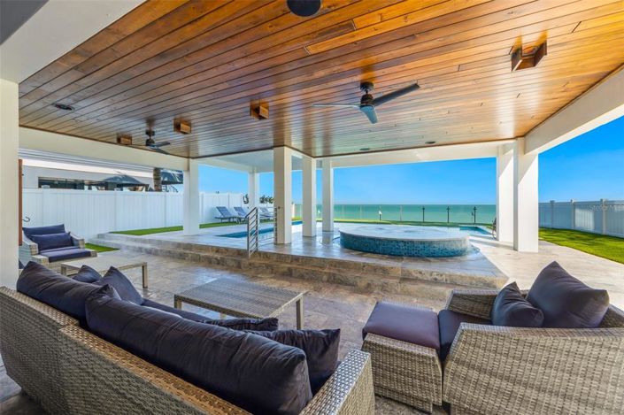 Image No.41-4 Bed Property for sale