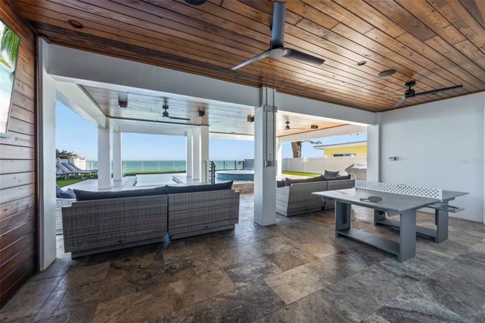 Image No.49-4 Bed Property for sale