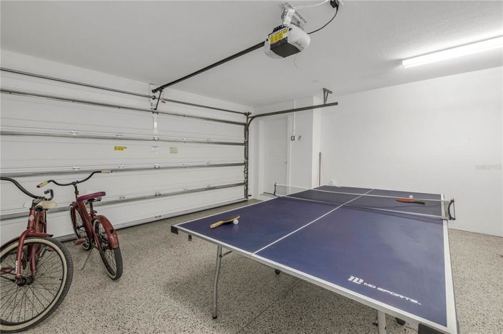 Image No.24-8 Bed Property for sale