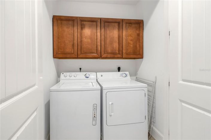 Image No.35-8 Bed Property for sale