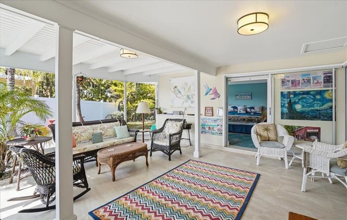 Image No.14-2 Bed Property for sale