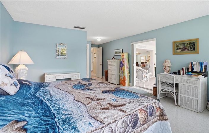 Image No.29-2 Bed Property for sale