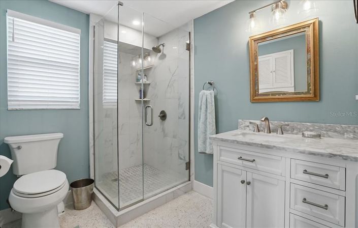 Image No.32-2 Bed Property for sale