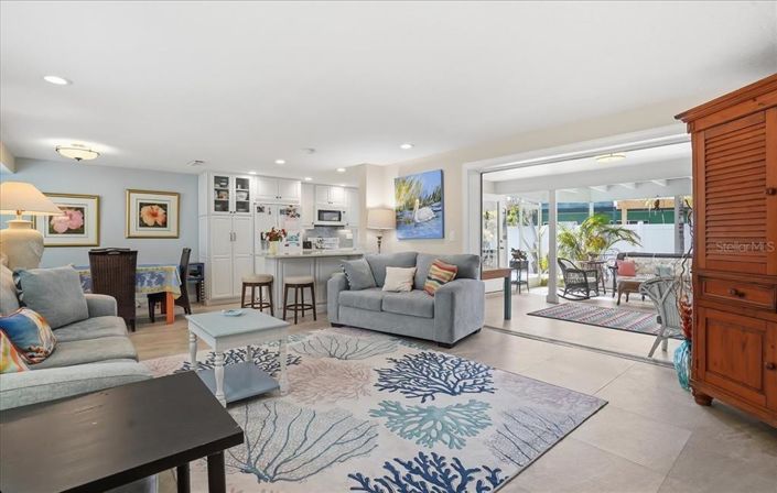 Image No.33-2 Bed Property for sale