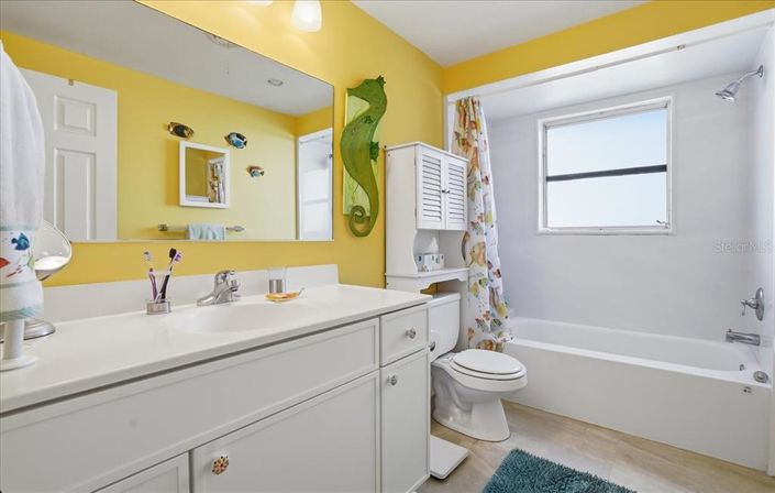 Image No.34-2 Bed Property for sale