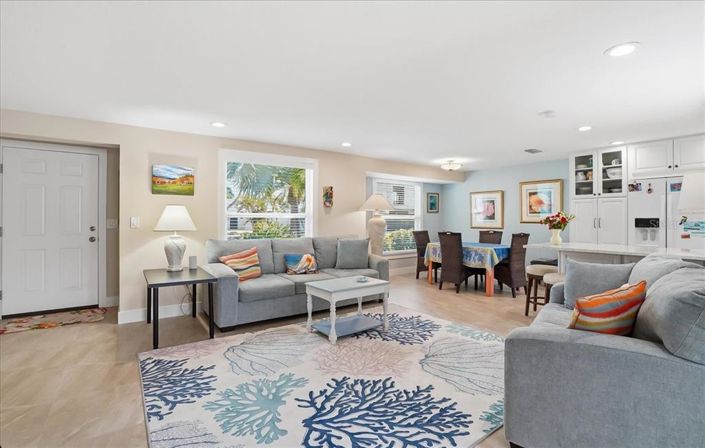 Image No.8-2 Bed Property for sale