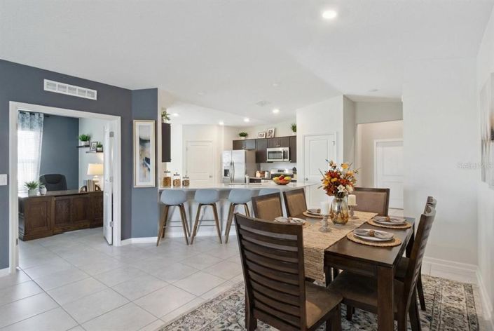 Image No.10-4 Bed Property for sale