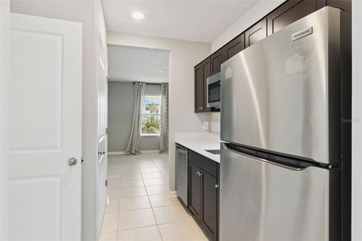 Image No.28-4 Bed Property for sale