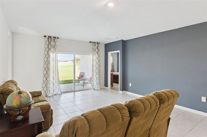 Image No.9-4 Bed Property for sale