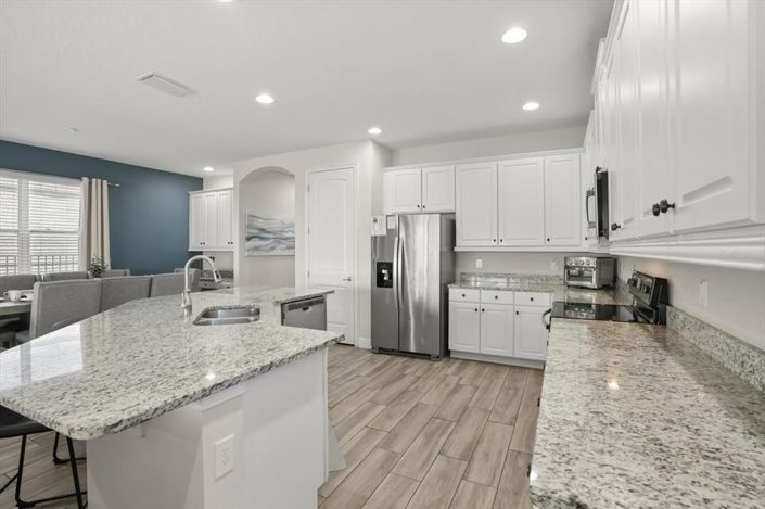 Image No.8-Propriété de 6 chambres à vendre à Kissimmee