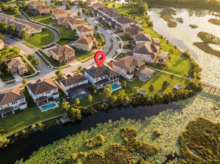 Image No.31-8 Bed Property for sale