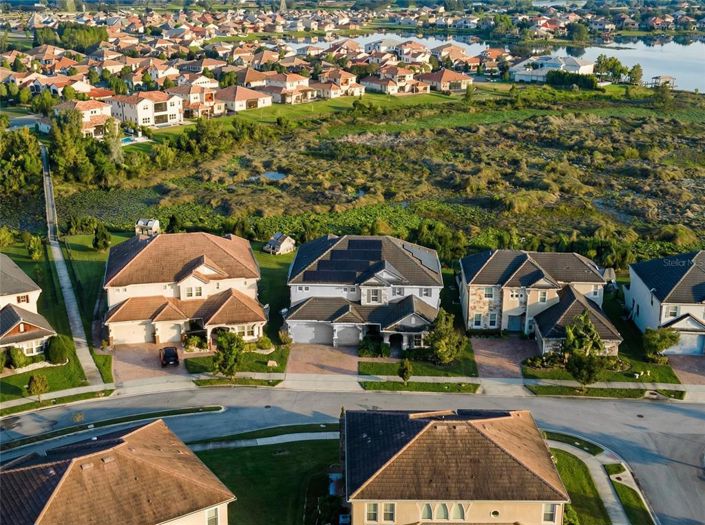 Image No.35-8 Bed Property for sale