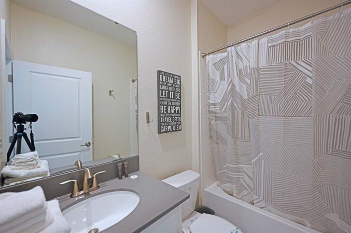 Image No.15-5 Bed Townhouse for sale