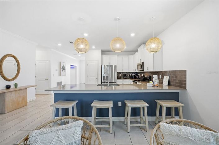 Image No.15-8 Bed Property for sale