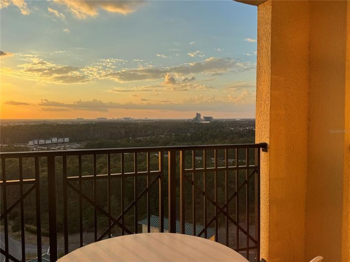 Image No.19-3 Bed Property for sale