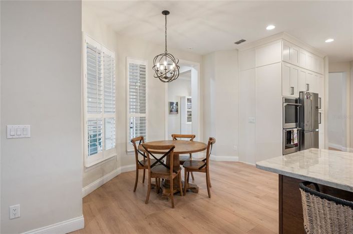 Image No.15-5 Bed Property for sale