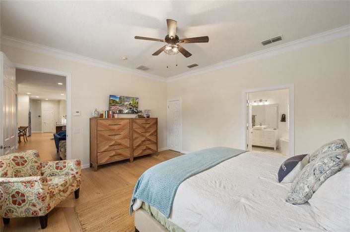 Image No.23-5 Bed Property for sale