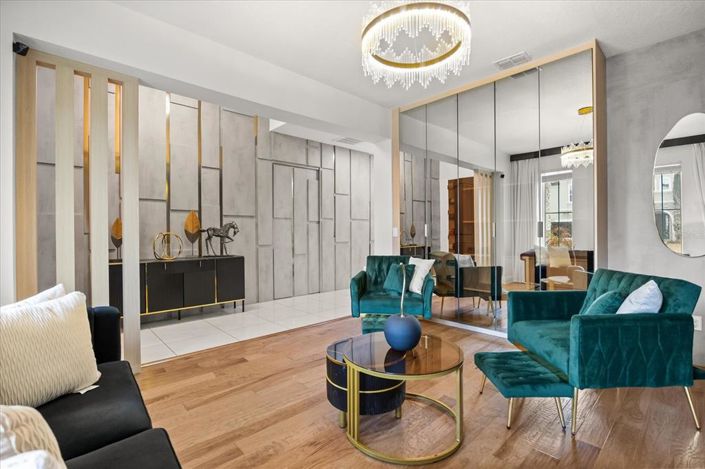 Image No.9-5 Bed Property for sale