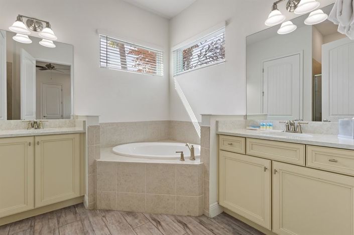 Image No.19-Propriété de 4 chambres à vendre à Kissimmee