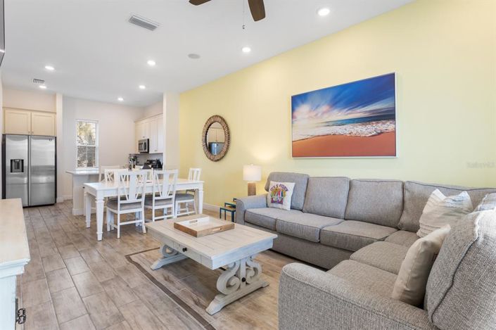 Image No.8-Propriété de 4 chambres à vendre à Kissimmee