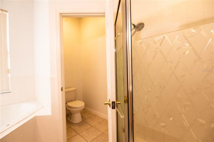 Image No.16-4 Bed Property for sale