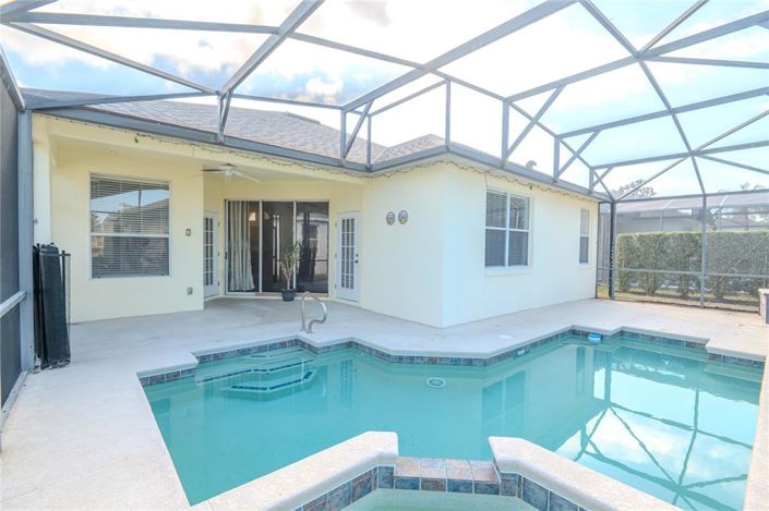 Image No.2-4 Bed Property for sale