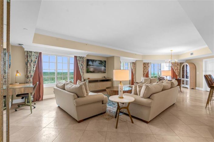 Image No.4-2 Bed Property for sale