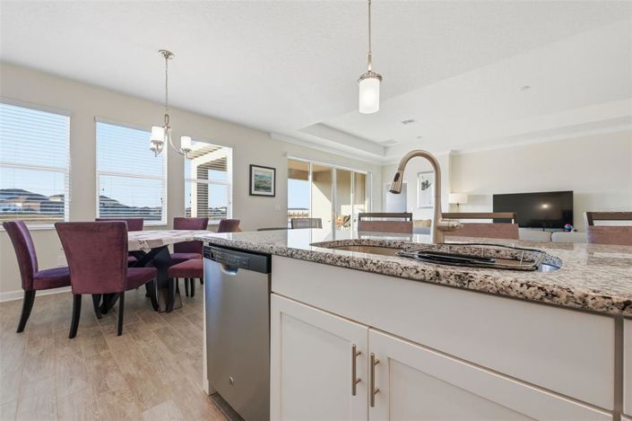 Image No.14-4 Bed Property for sale