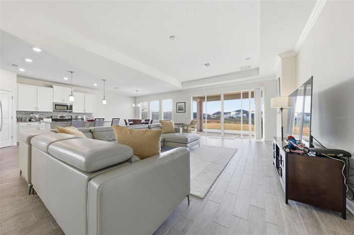 Image No.3-4 Bed Property for sale