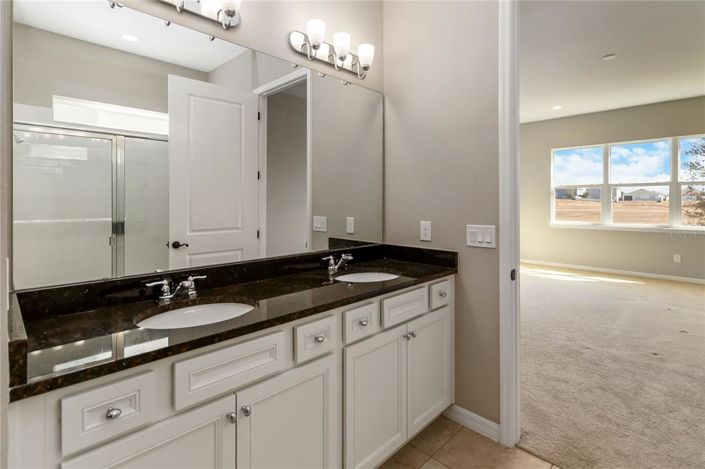 Image No.26-3 Bed Property for sale