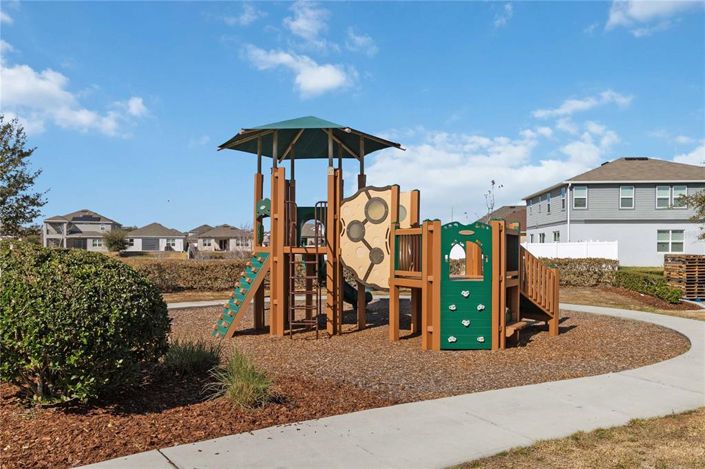 Image No.44-3 Bed Property for sale