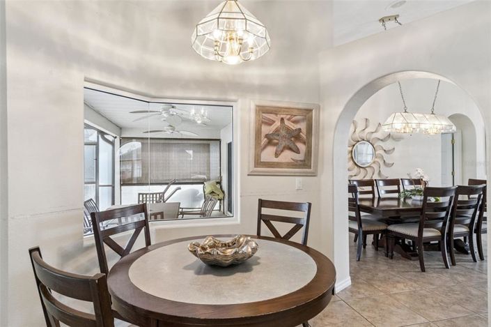 Image No.7-Propriété de 5 chambres à vendre à Kissimmee