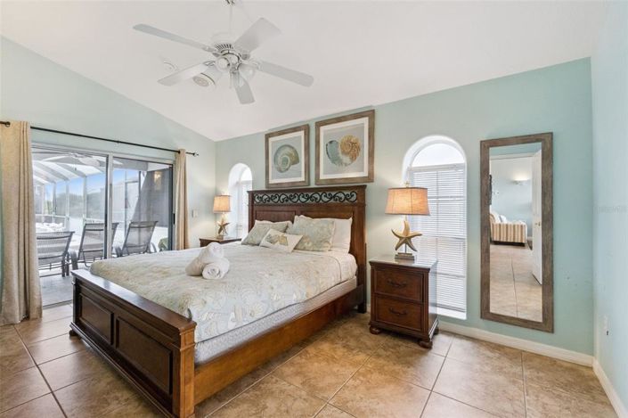 Image No.9-Propriété de 5 chambres à vendre à Kissimmee