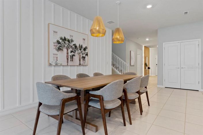 Image No.3-10 Bed Property for sale