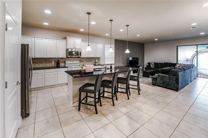 Image No.10-Propriété de 8 chambres à vendre à Kissimmee